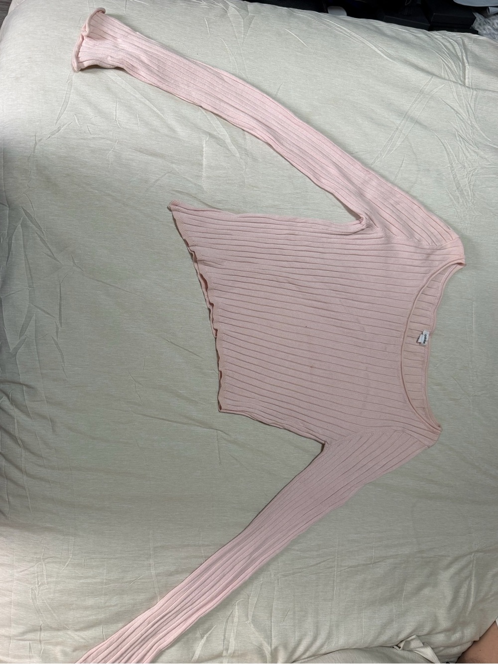 Garage Light Pink Ribbed Scoop Neck Long Sleeve Crop Top (Size L)